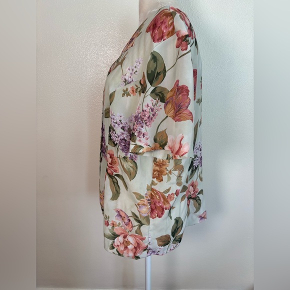 Willow Ridge Top - Picture 3 of 4